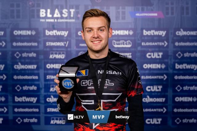 前置