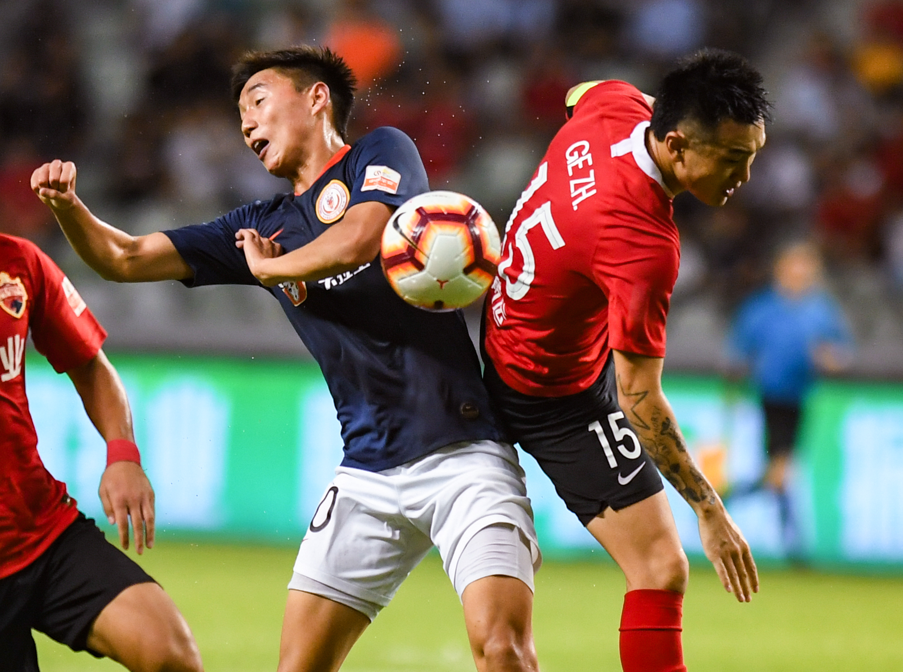 BLAST秋季小组赛：轻松晋级NAVI 2-0击败COL